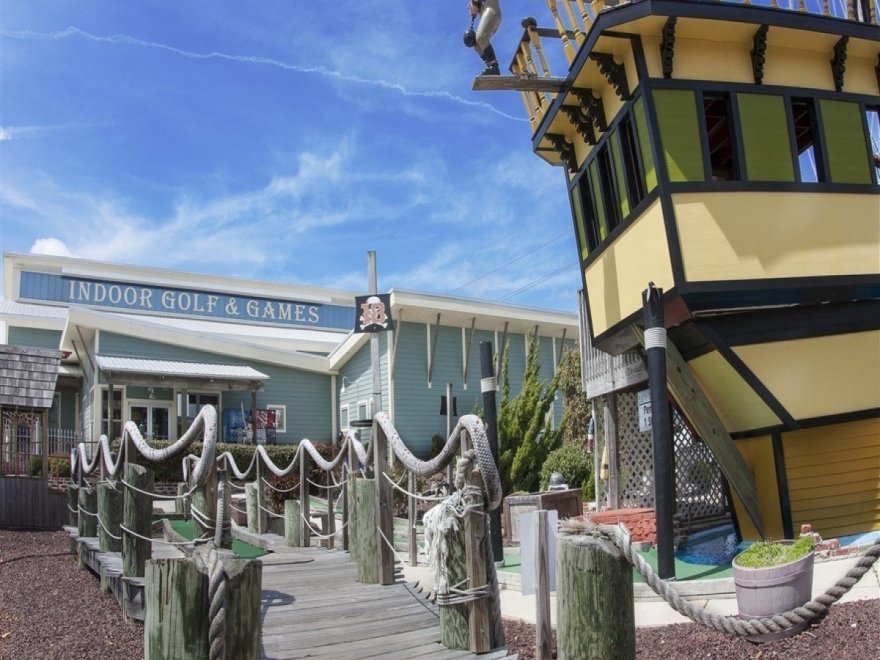 Old Pro Golf - 136th Street