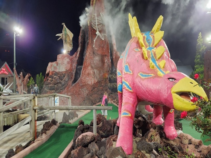 Old Pro Golf - 136th Street