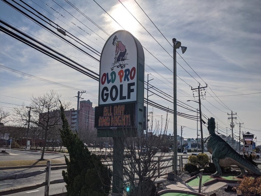 Old Pro Golf - 136th Street