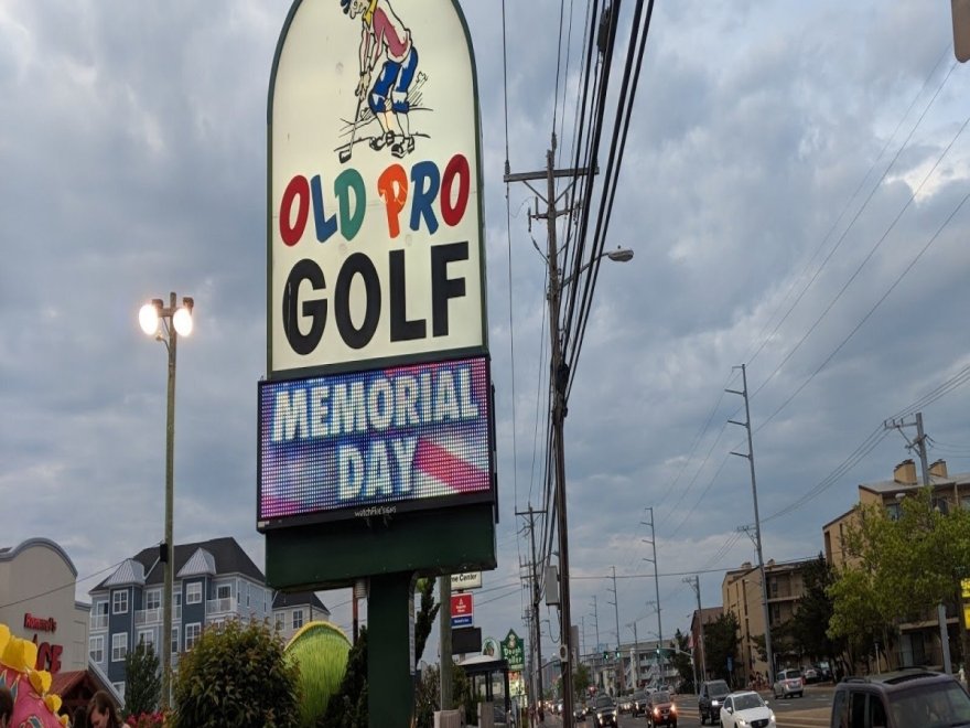 Old Pro Golf - 136th Street