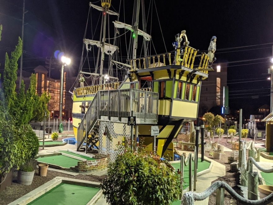 Old Pro Golf - 136th Street