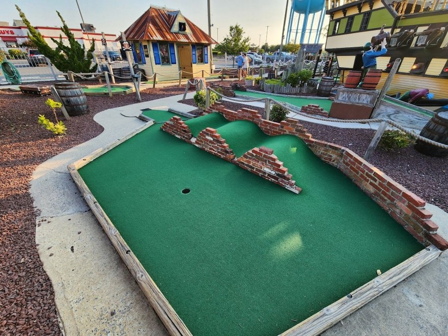 Old Pro Golf - 136th Street