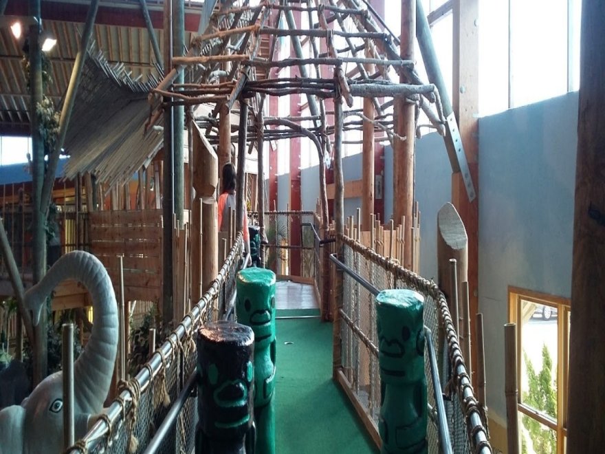 Old Pro Golf - 136th Street