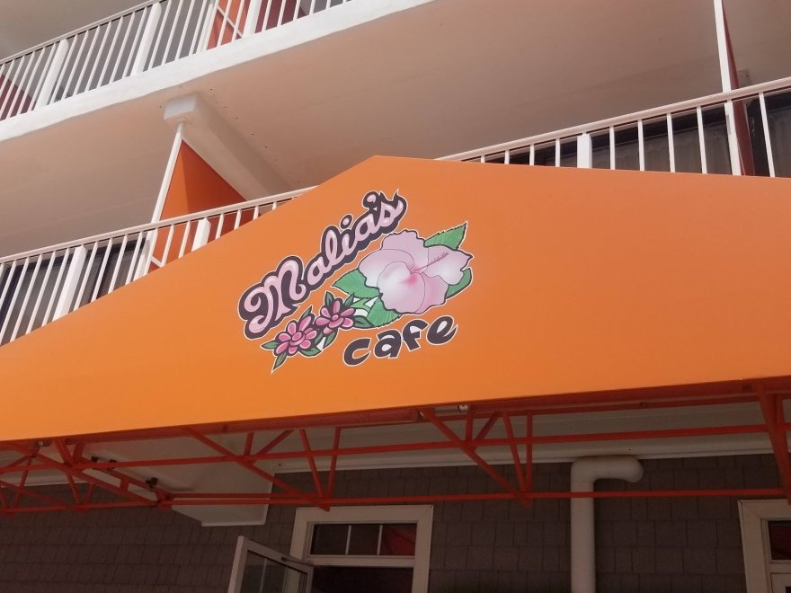 Malia's Cafe