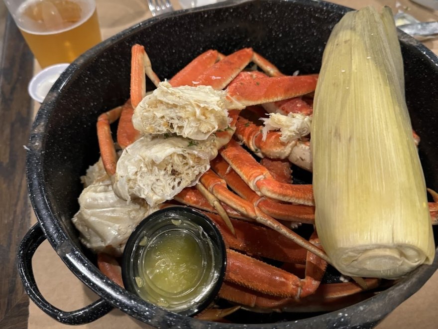 BLU Crabhouse & Raw Bar