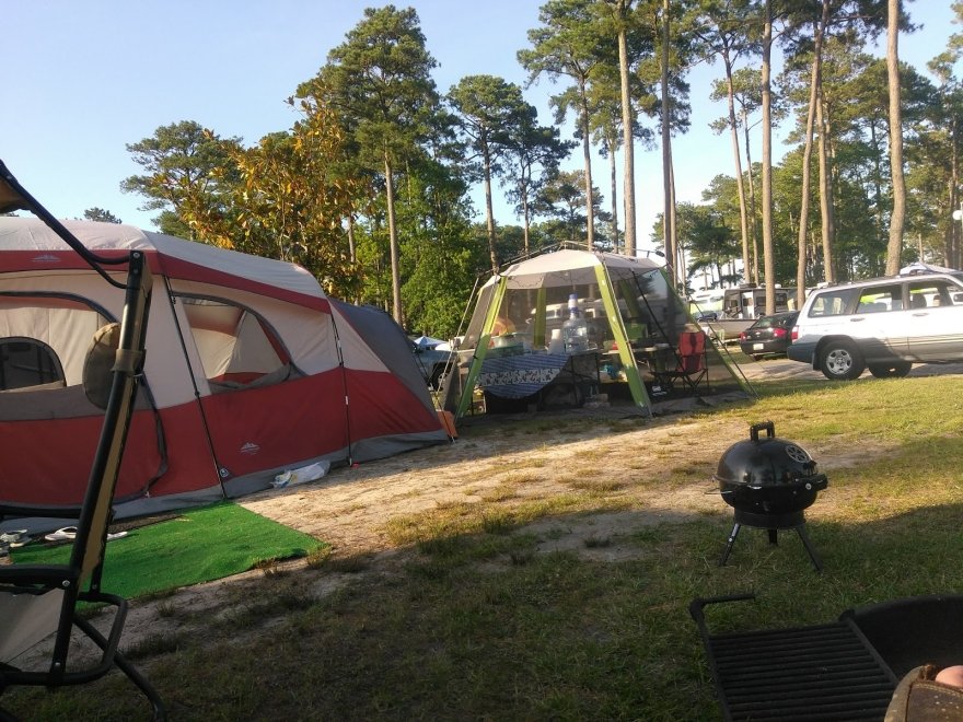 Sun Outdoors Frontier Town Water Park