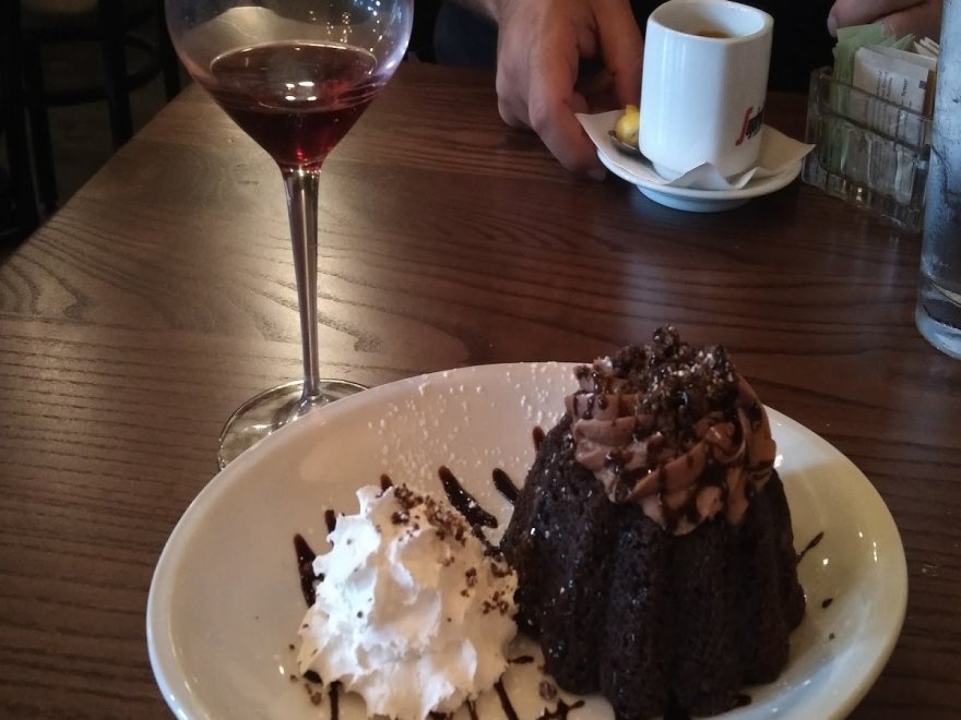 Sello's Italian Oven & Bar