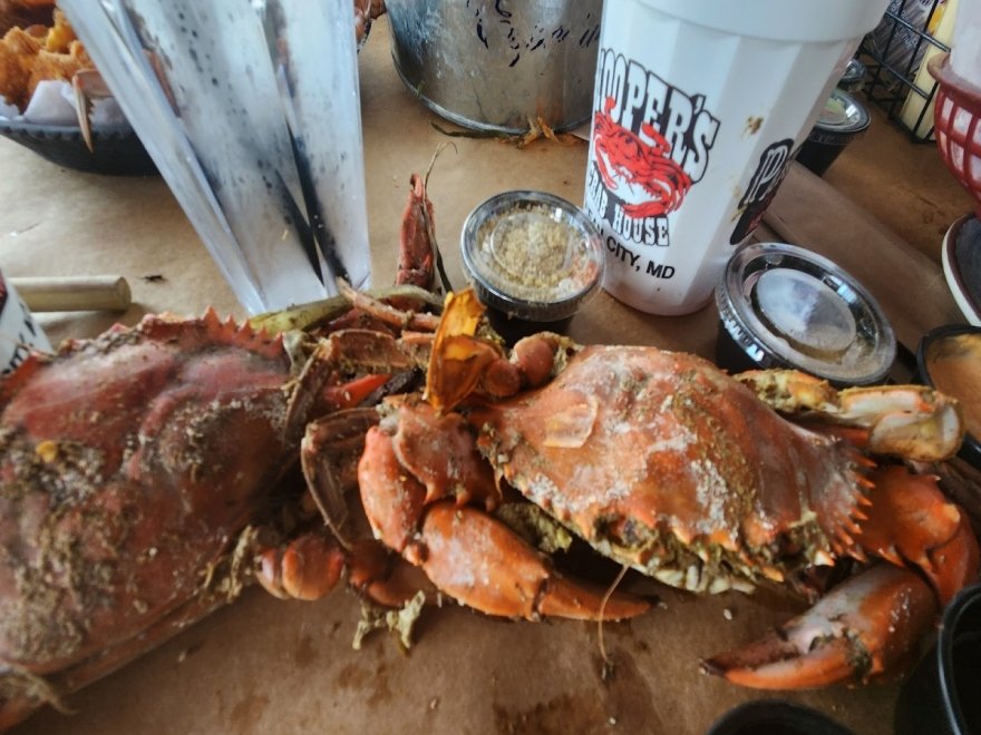 Hooper's Crab House & Sneaky Pete's