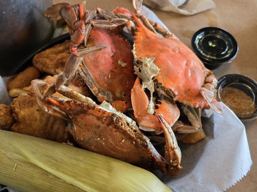 Hooper's Crab House & Sneaky Pete's