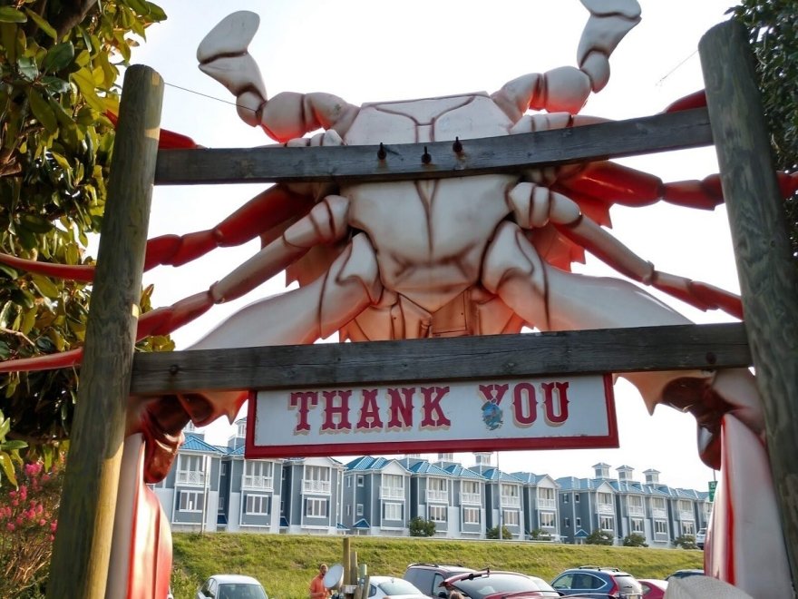 Hooper's Crab House & Sneaky Pete's