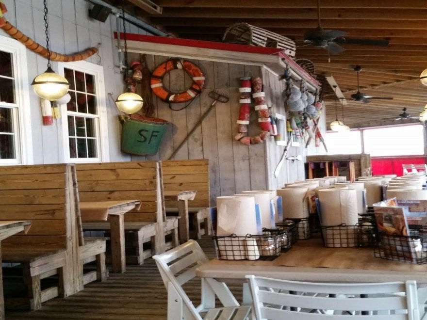 Hooper's Crab House & Sneaky Pete's