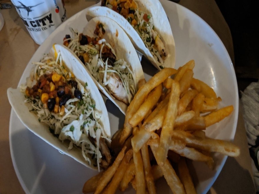 Hooper's Crab House & Sneaky Pete's