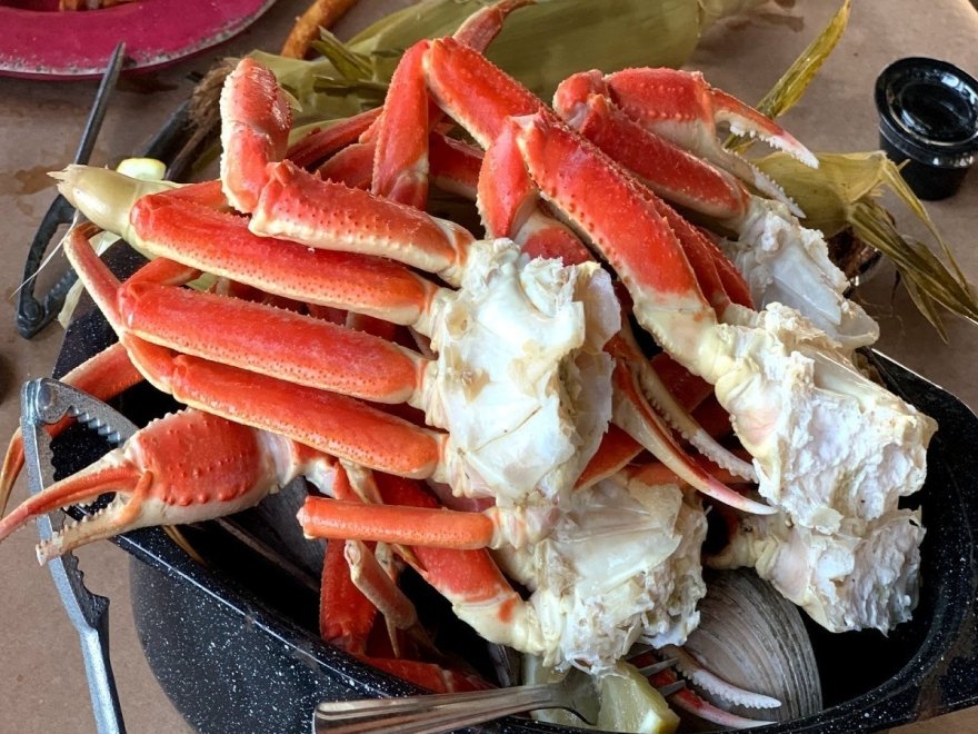 Hooper's Crab House & Sneaky Pete's