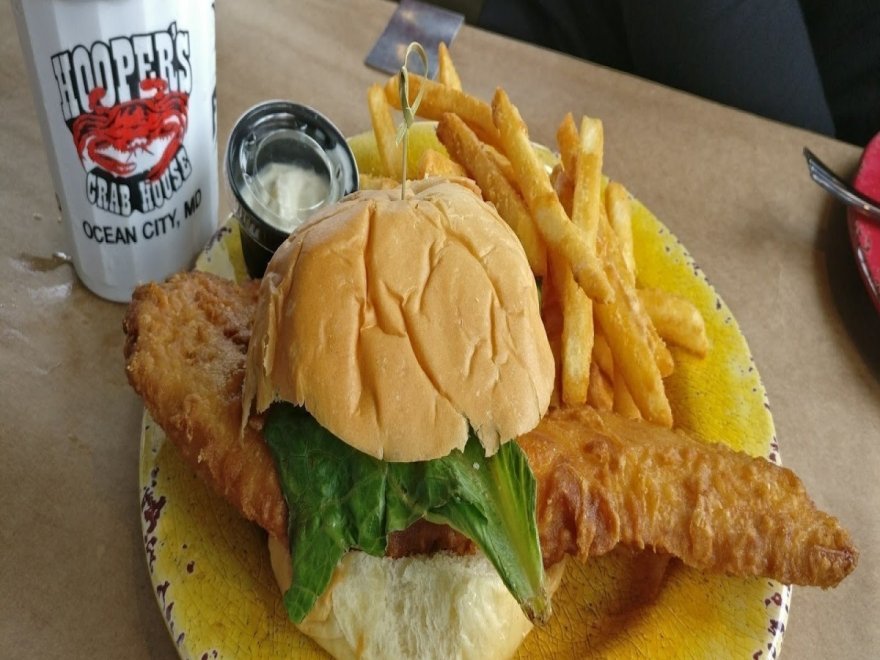 Hooper's Crab House & Sneaky Pete's