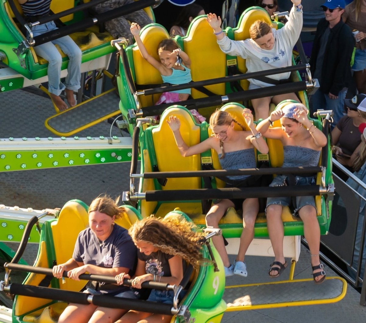 Jolly Roger Amusement Park Ride Jolly Roger Amusement Park Ride at Country Calling